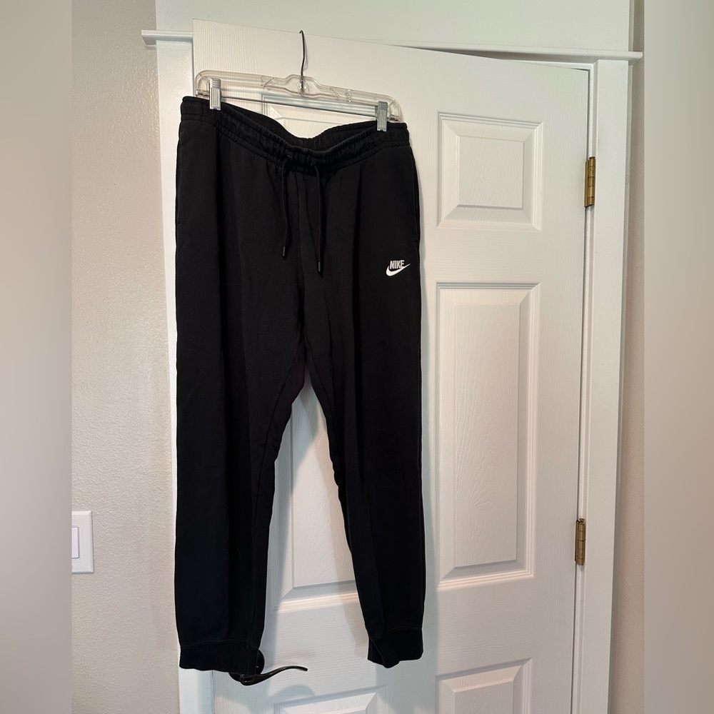 Black Nike Sweats